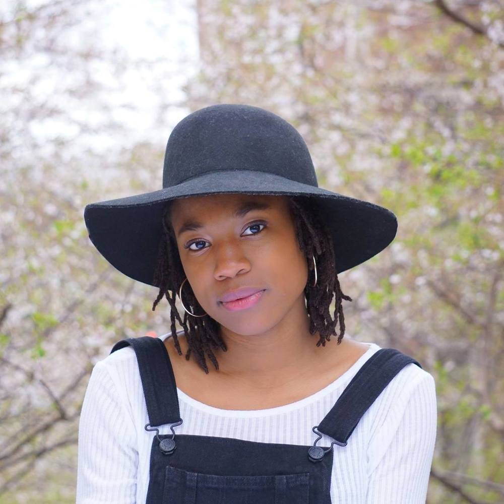 Meet your Posher, Mackenzie